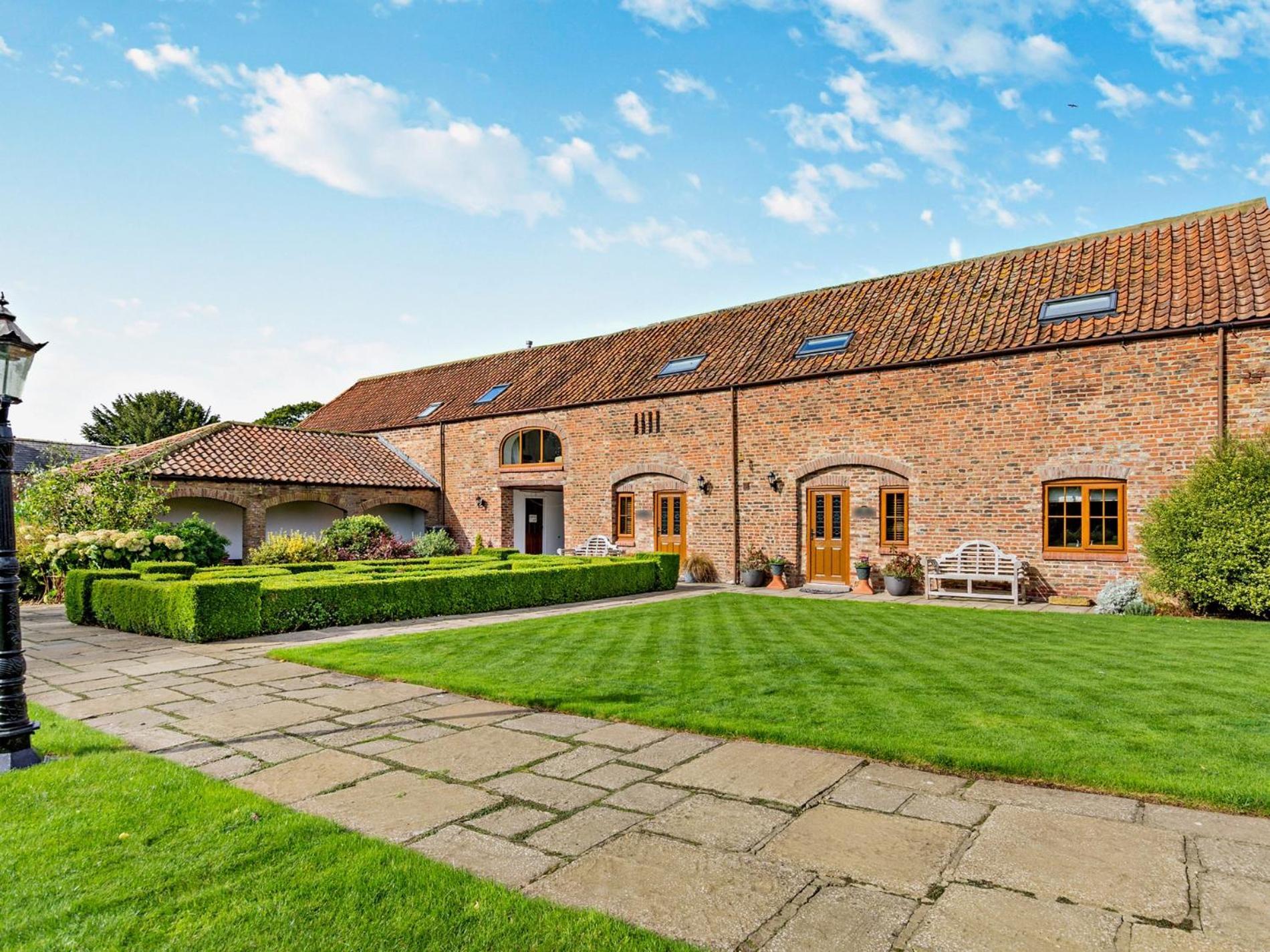 2 Bed In Filey 79280 Villa Wold Newton  Kültér fotó